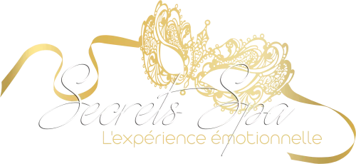 Logo avec masque doré et écriture Secrets Spas pour Love Room