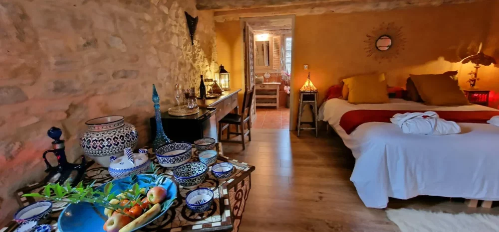 Partie couchage de la suite orientale Mille et 1 Nuits
